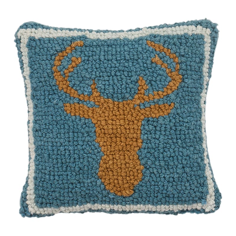 White River Home Hooked Deer Head Decorative Pillow