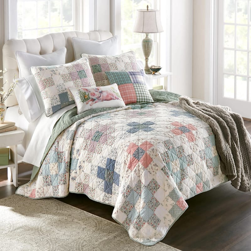 Donna Sharp April Patch King Quilt Set