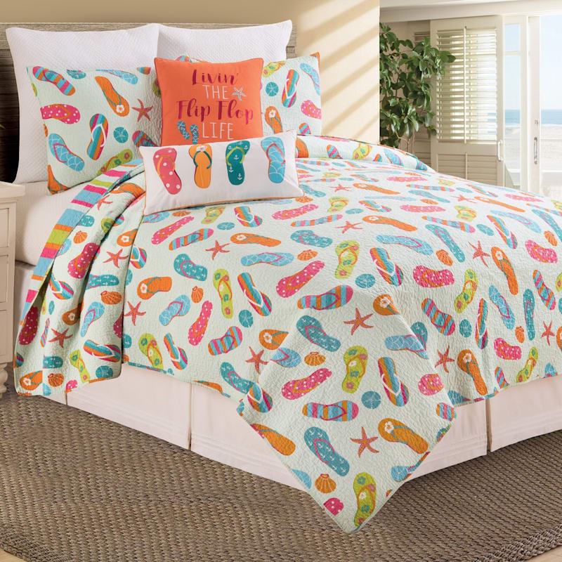 C&F Home Flip-Flop Quilt Set