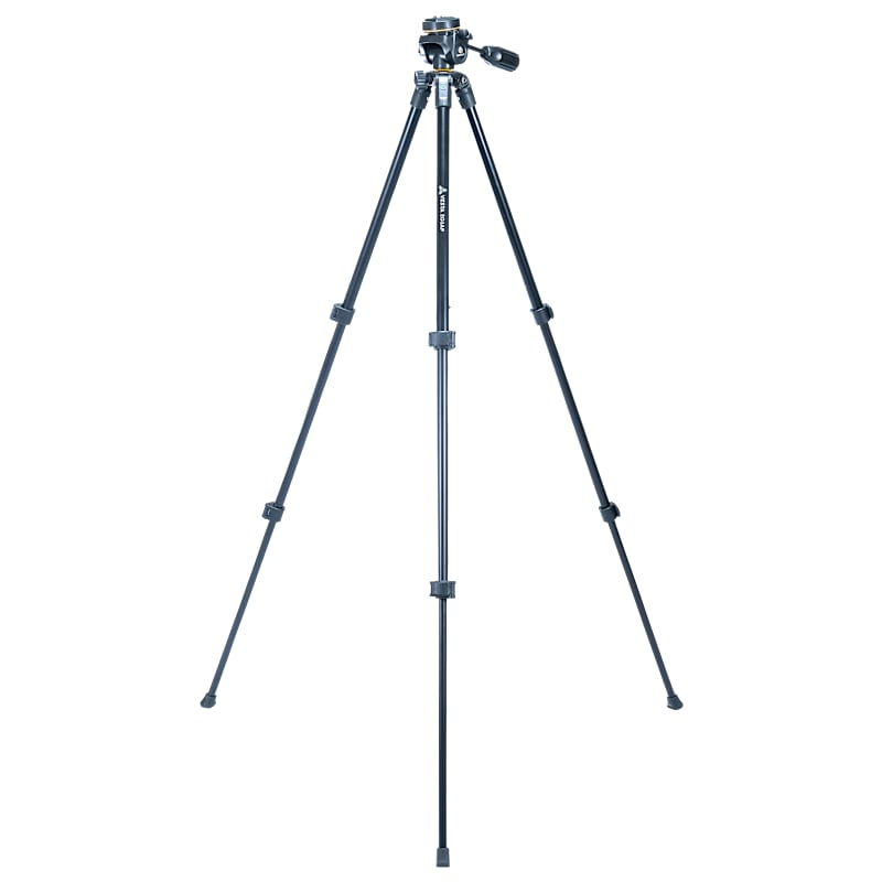 Vanguard Vesta Aluminum Pan Head Tripod