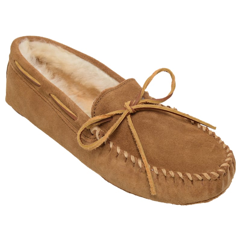 Minnetonka Sheepskin Softsole Moccasins for Men