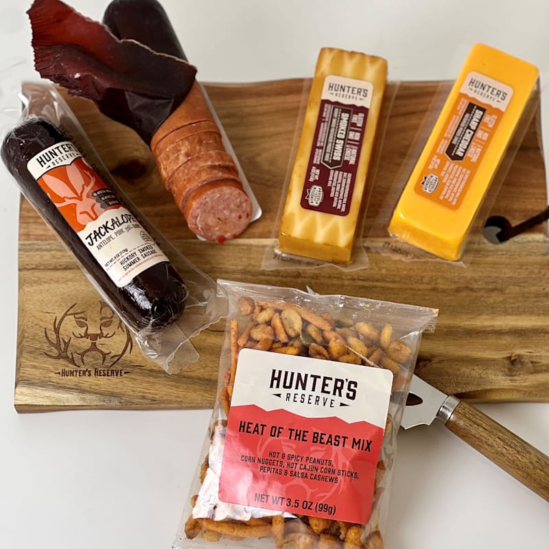 Hunter's Reserve Myth Meets Meat Charcuterie Set