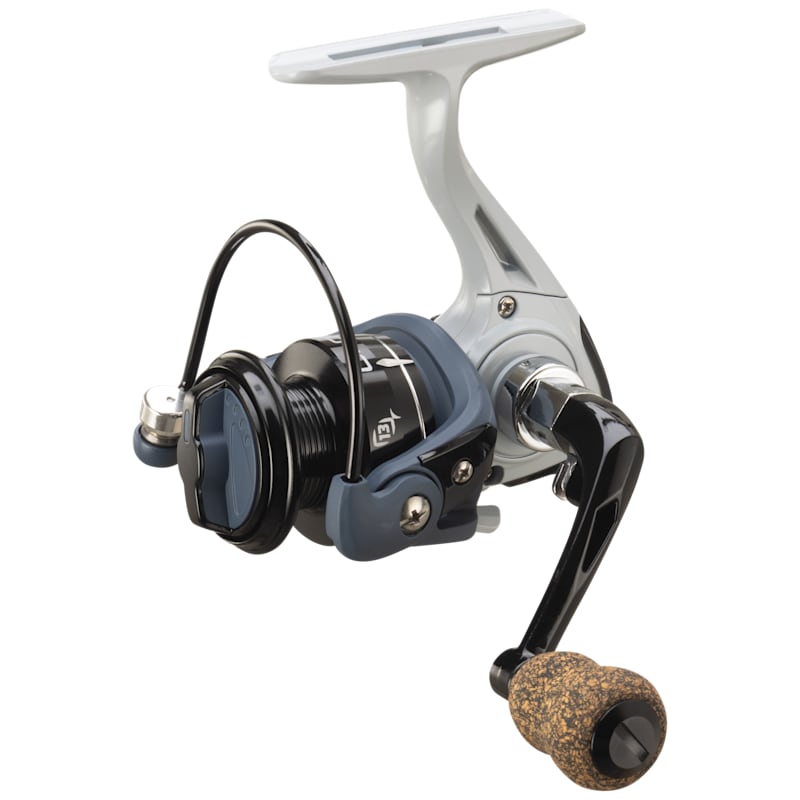 13 Fishing Clout Spinning Reel