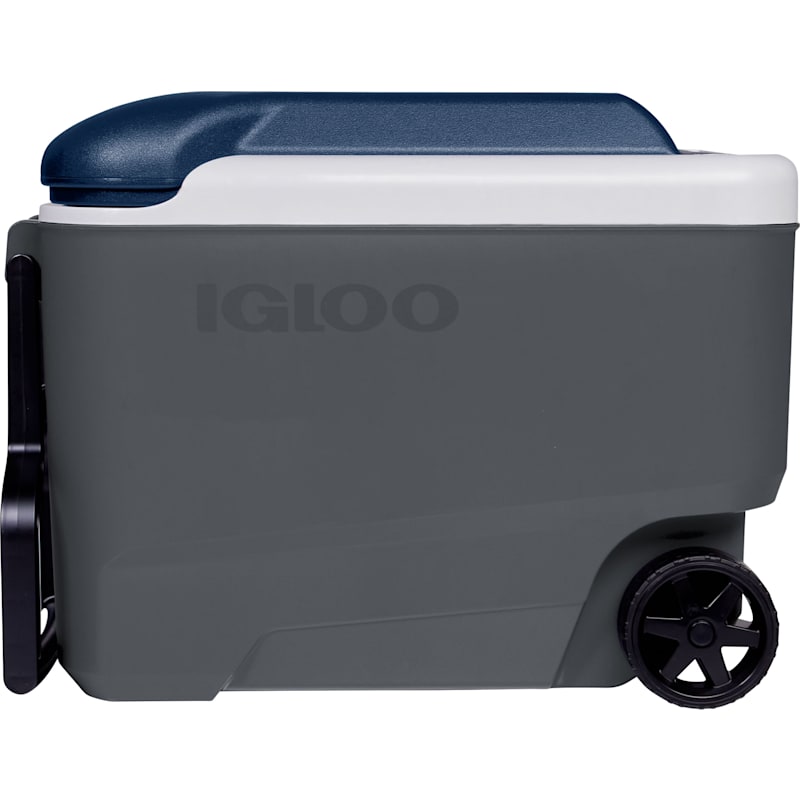 Igloo MaxCold Latitude 40-Quart Roller Cooler